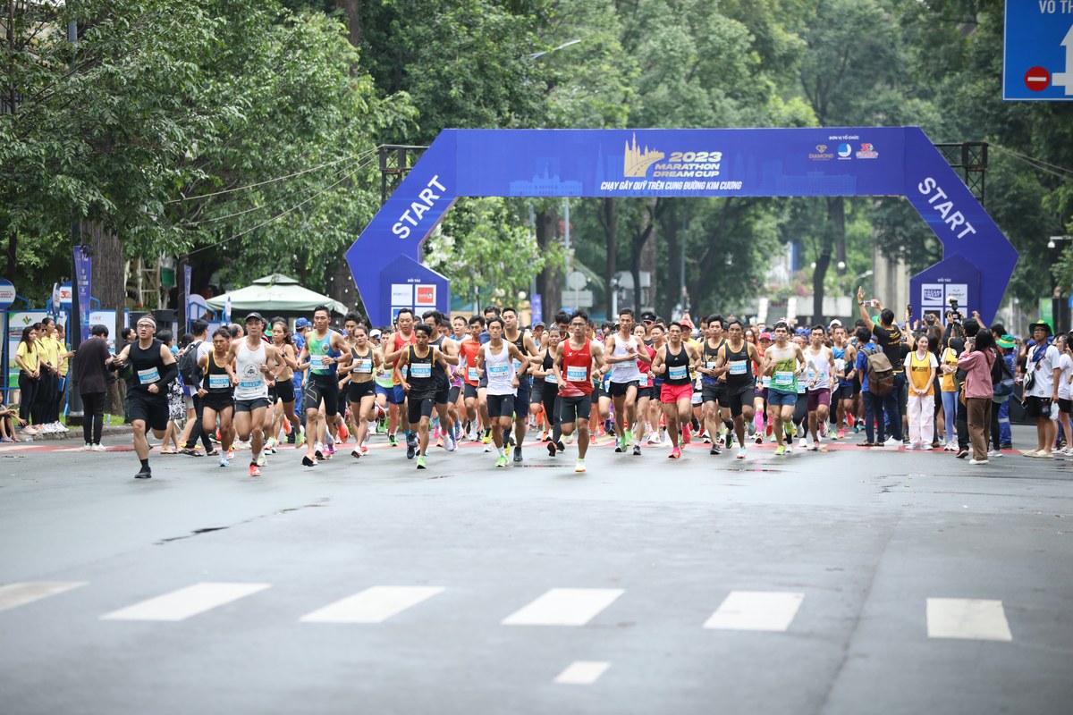 Diamond Entertainment tổ chức thành công giải Marathon Dream Cup 20223, thu hút hơn 2.000 Runners tham gia gây quỹ